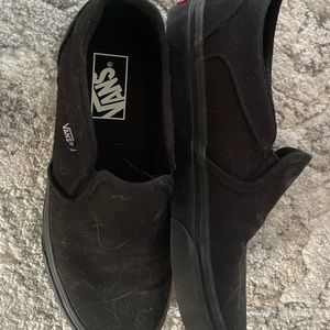 8.5 black slip on vans